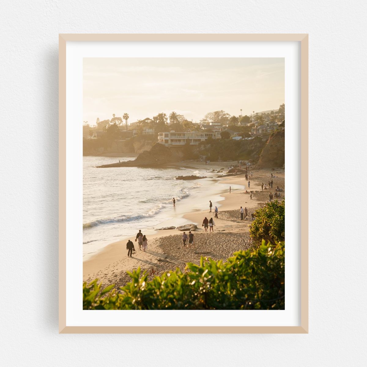Walking in Laguna – image 1 of 12