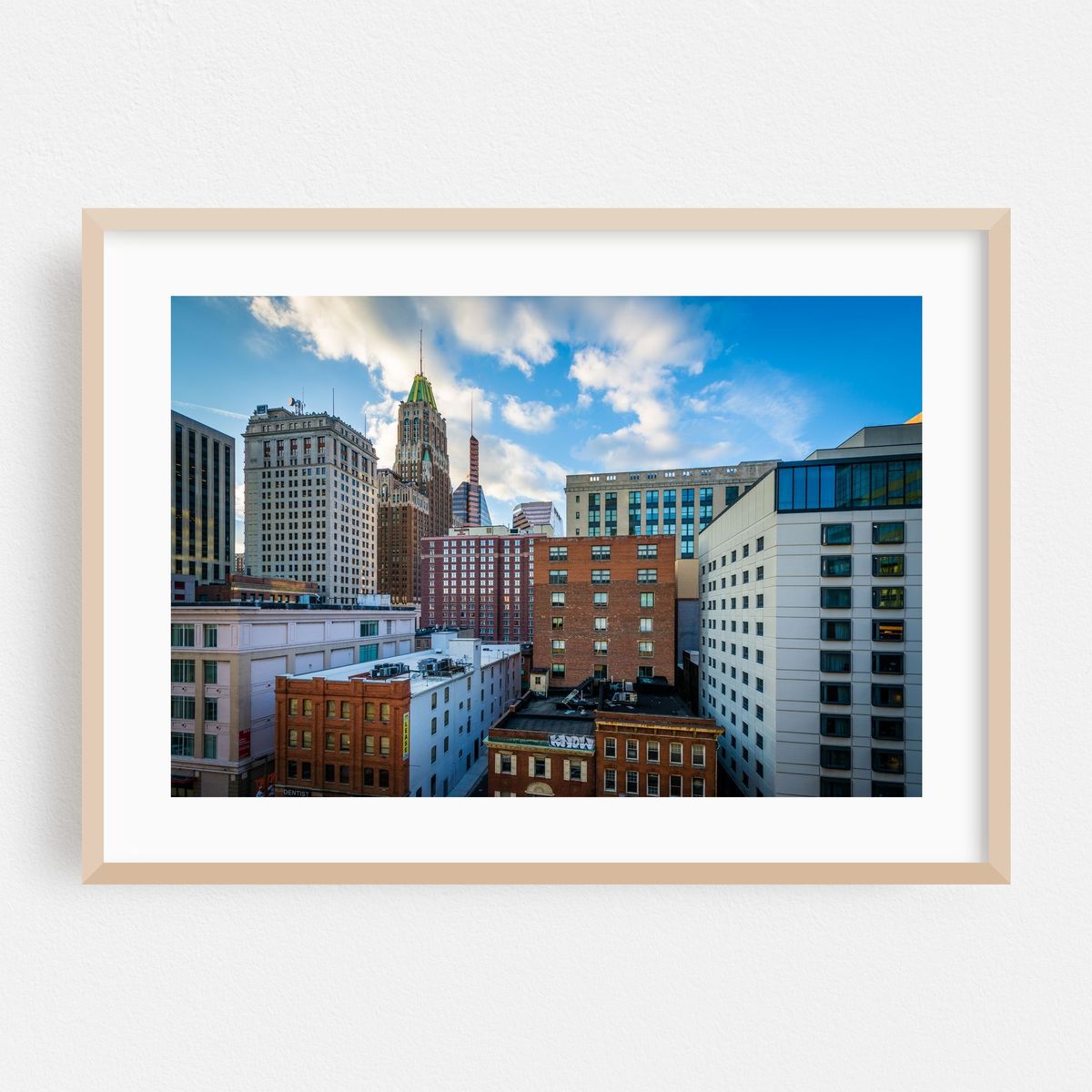 Buildings along Lombard – image 1 of 6