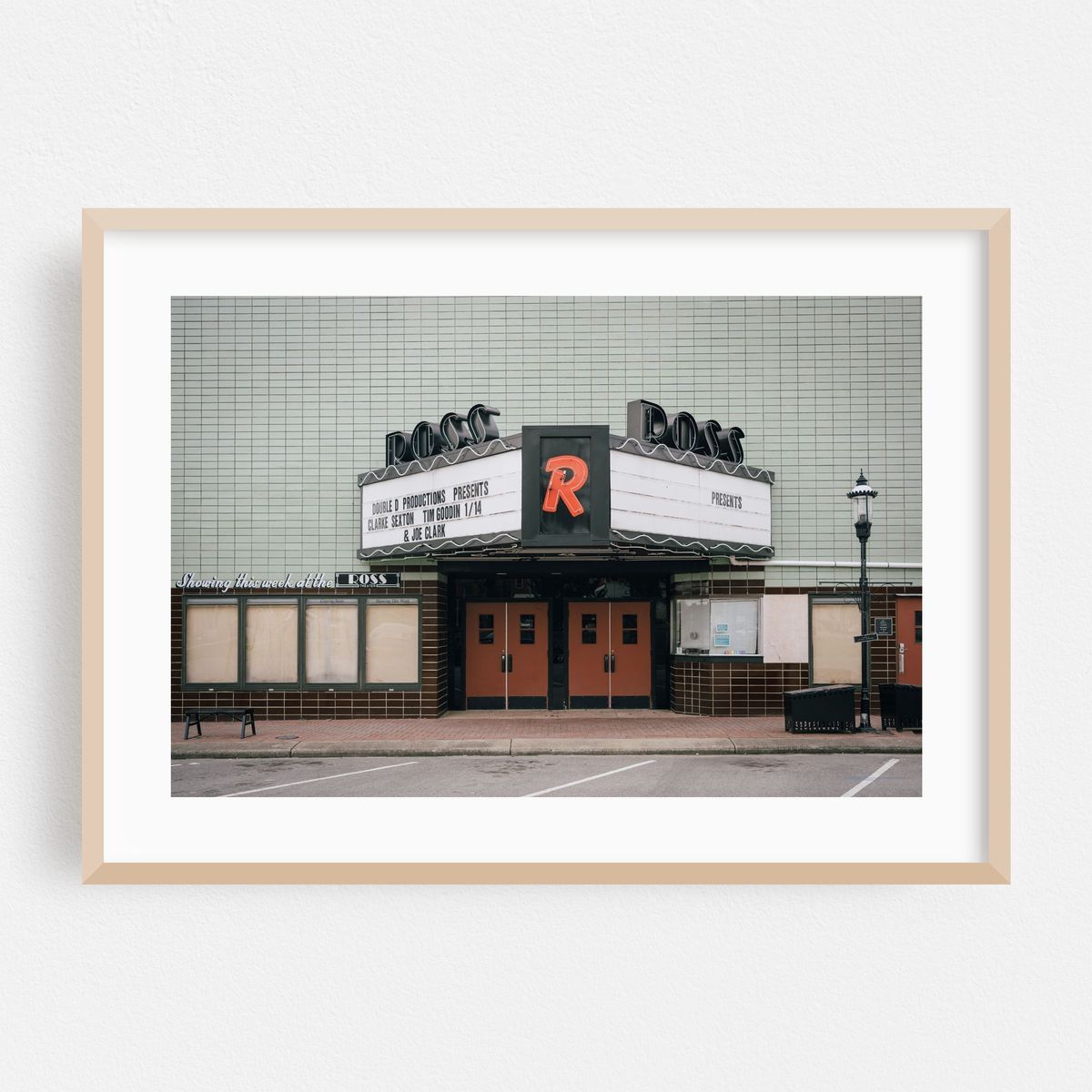 Ross Theater, Scottsburg – image 1 of 6
