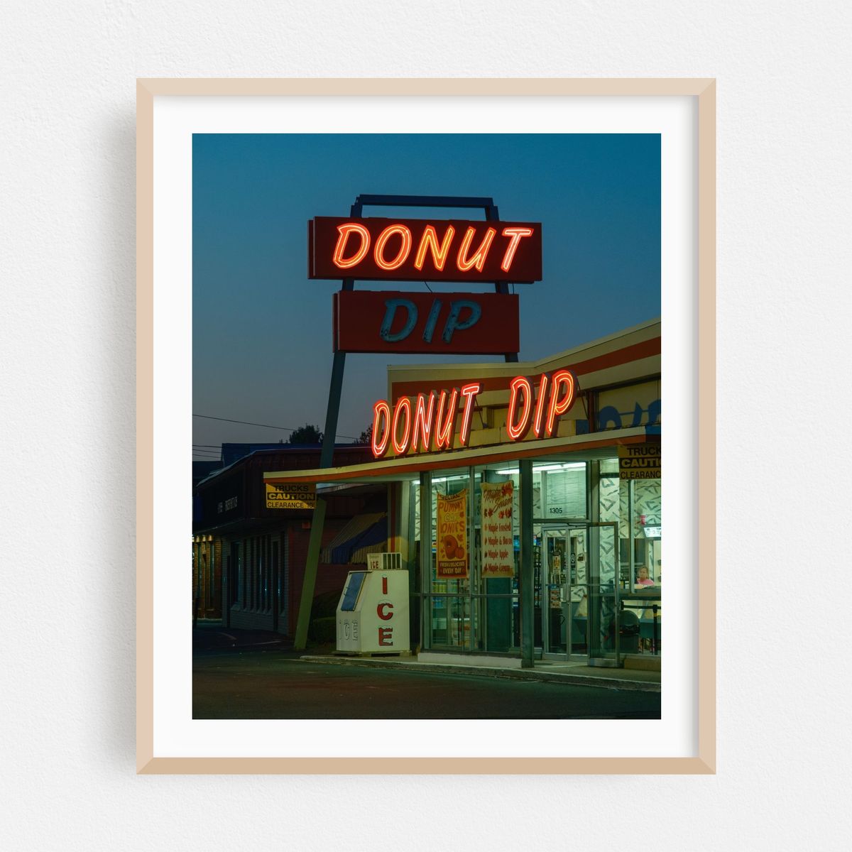 Donut Dip, West Springfield 02 – image 1 of 12
