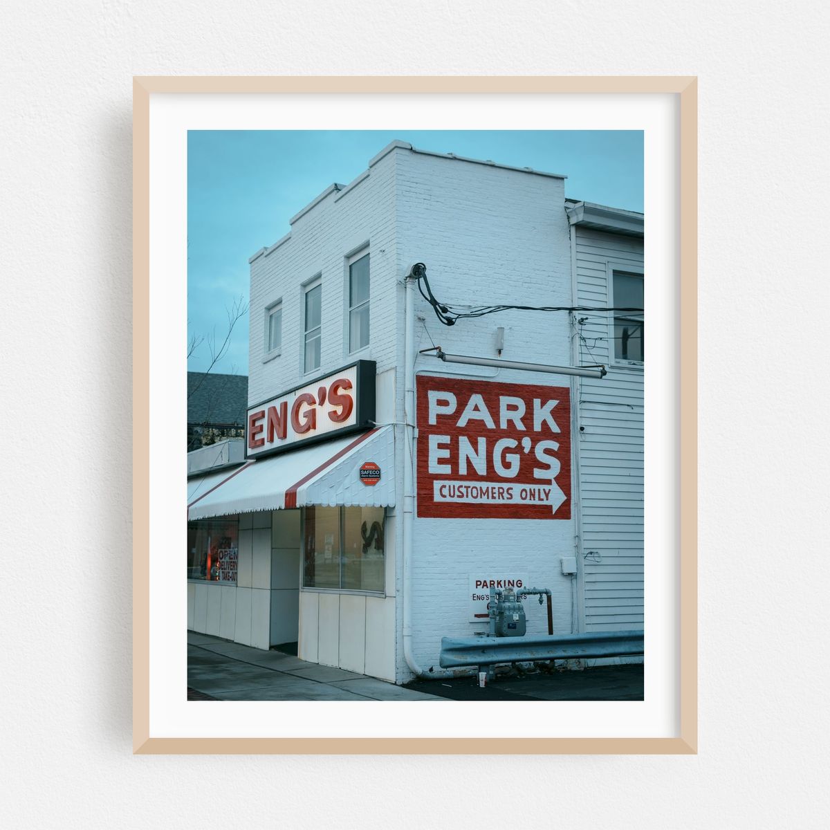 Eng's, Kingston 04 – image 1 of 12