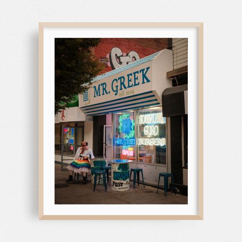 Mr. Greek, Buffalo