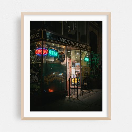 Lark News & Grocery, Albany