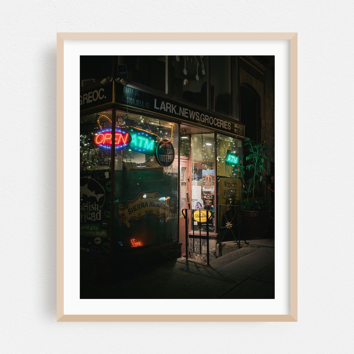 Lark News & Grocery, Albany – image 1 of 12
