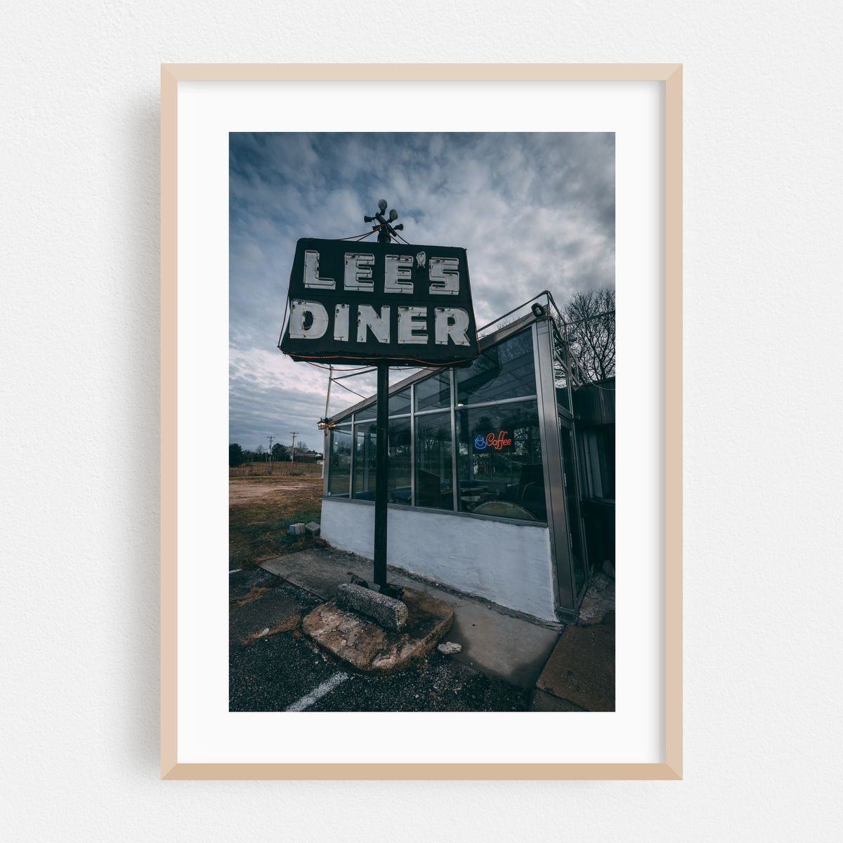 Lee's Diner 02 – image 1 of 16
