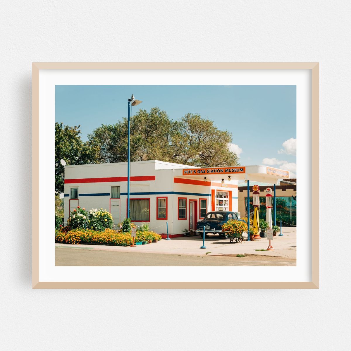 Pete's Gas Station Museum, Route 66 – image 1 of 3