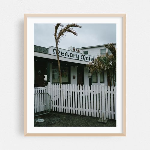 Memory Motel & Bar, Montauk