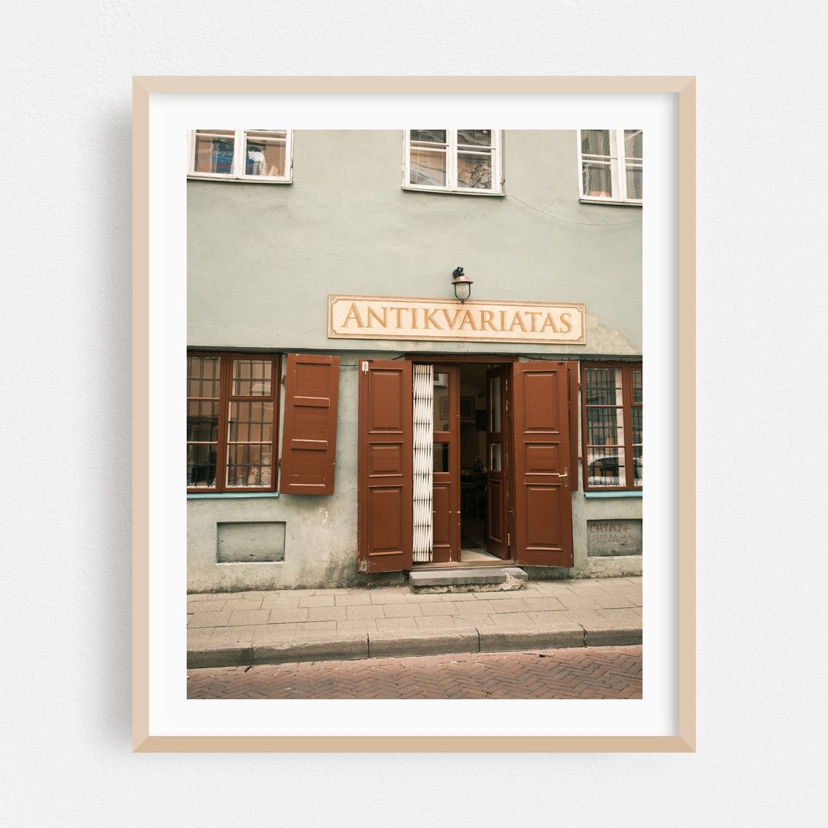 Antikvaras Vidas, Vilnius – image 1 of 12