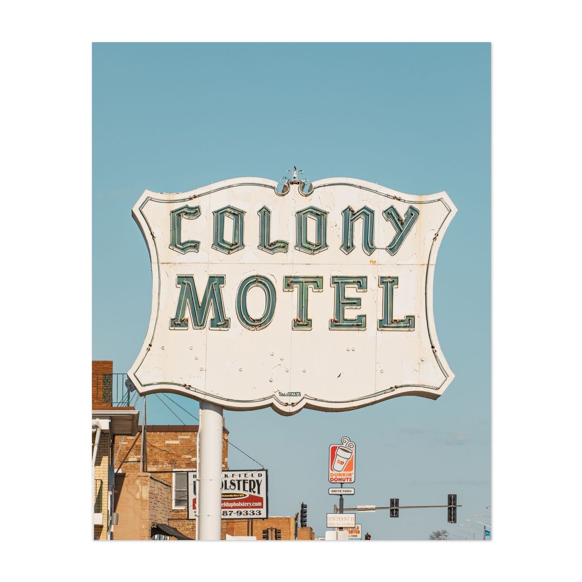 Colony Motel – image 1 of 2