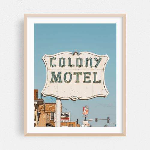 Colony Motel