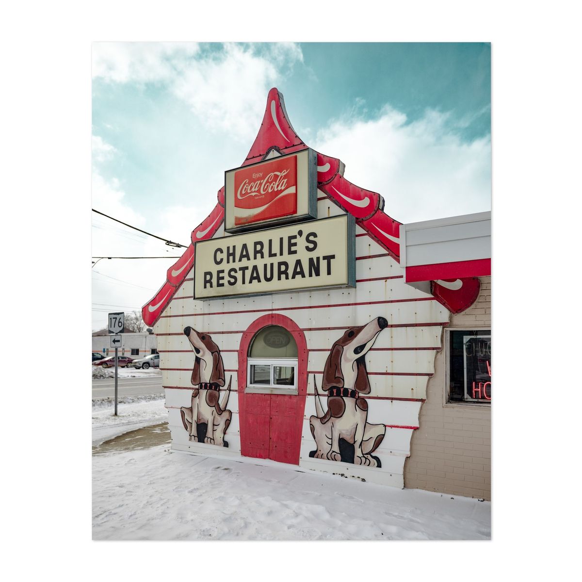 Charlie's Restaurant 01 – image 1 of 2