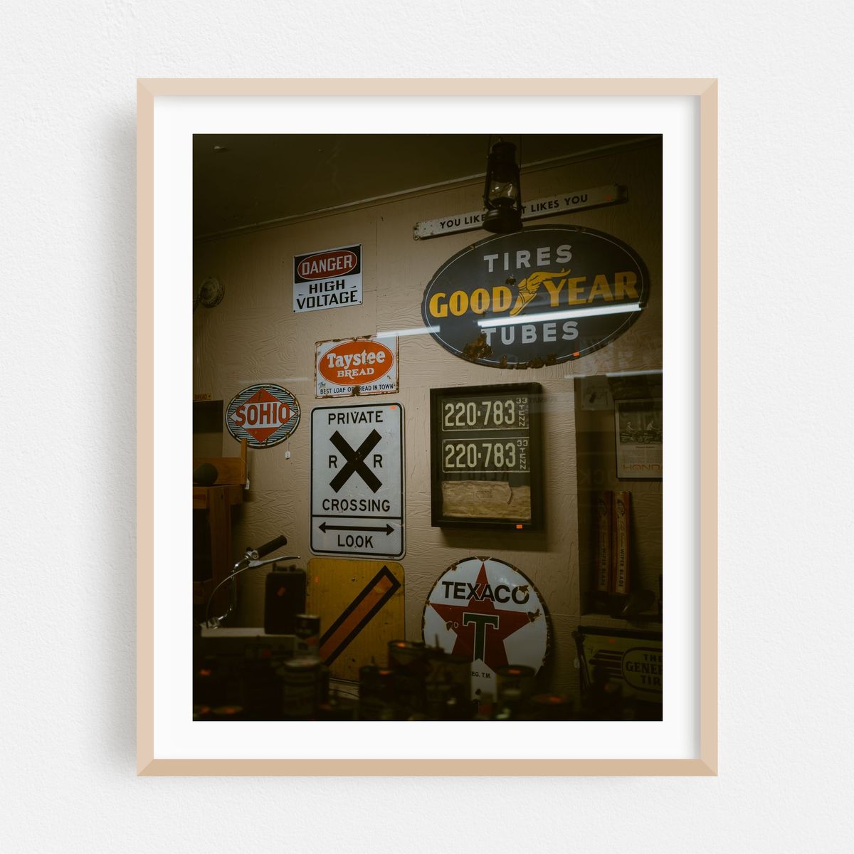 Vintage Sign Collection, Kingsport – image 1 of 12