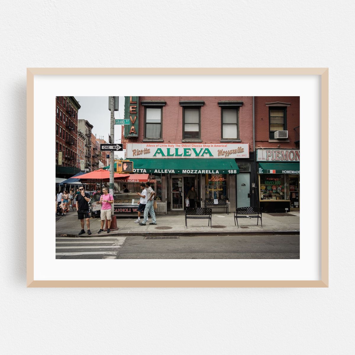 Alleva Dairy, Manhattan – image 1 of 6