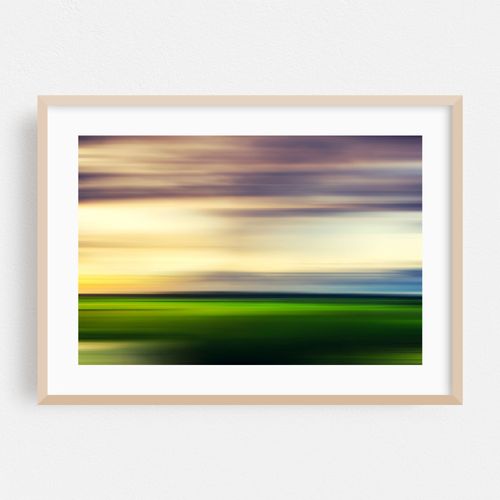 Horizons in Motion