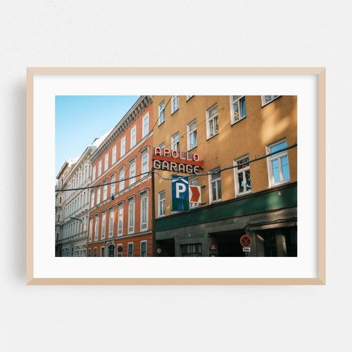 Apollo Garage, Vienna 01