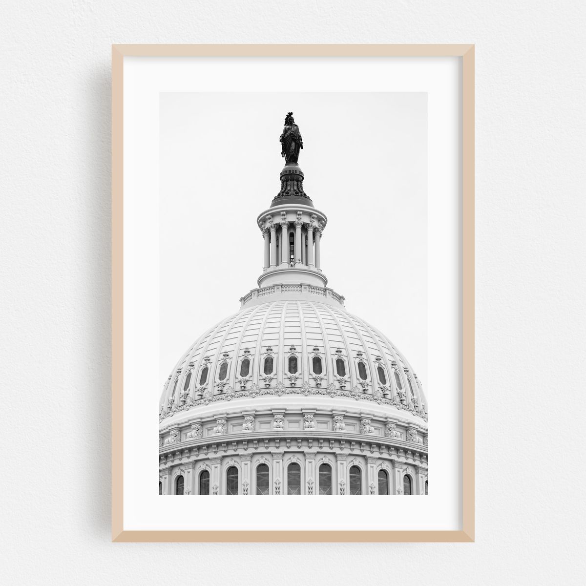 The Capitol 02 B&W – image 1 of 16