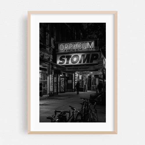 STOMP B&W