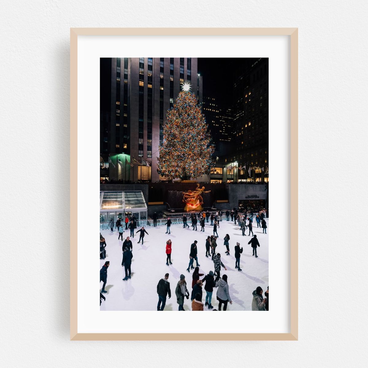 Skating Rockefeller – image 1 of 16