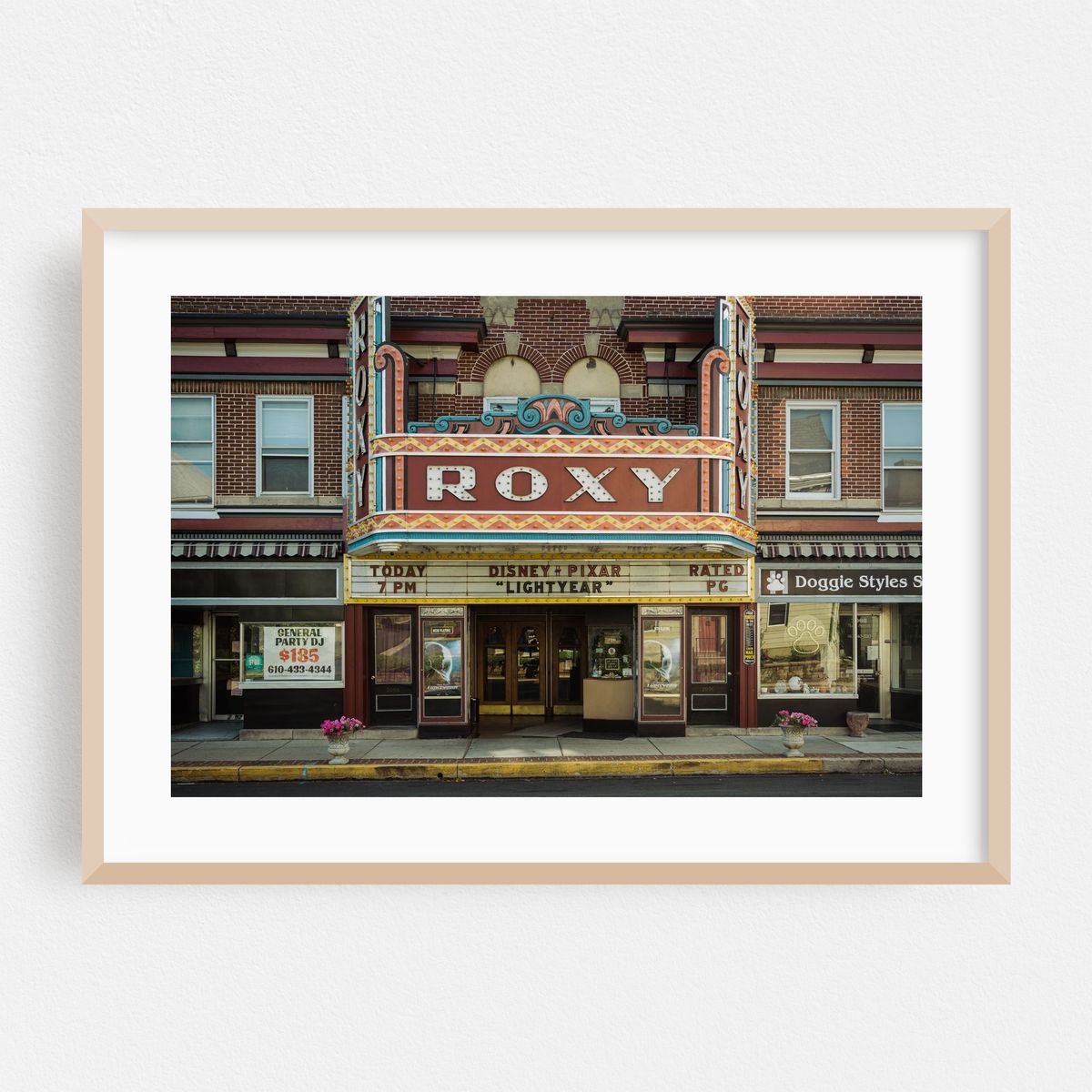 Roxy Theatre, Northampton 01 – image 1 of 6