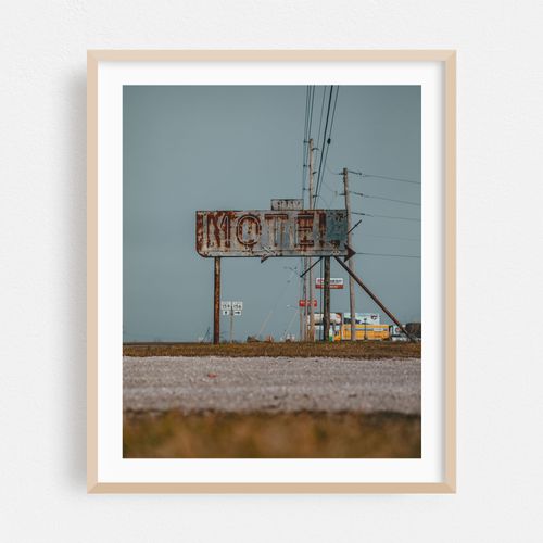 Abandoned Illinois Motel Sign