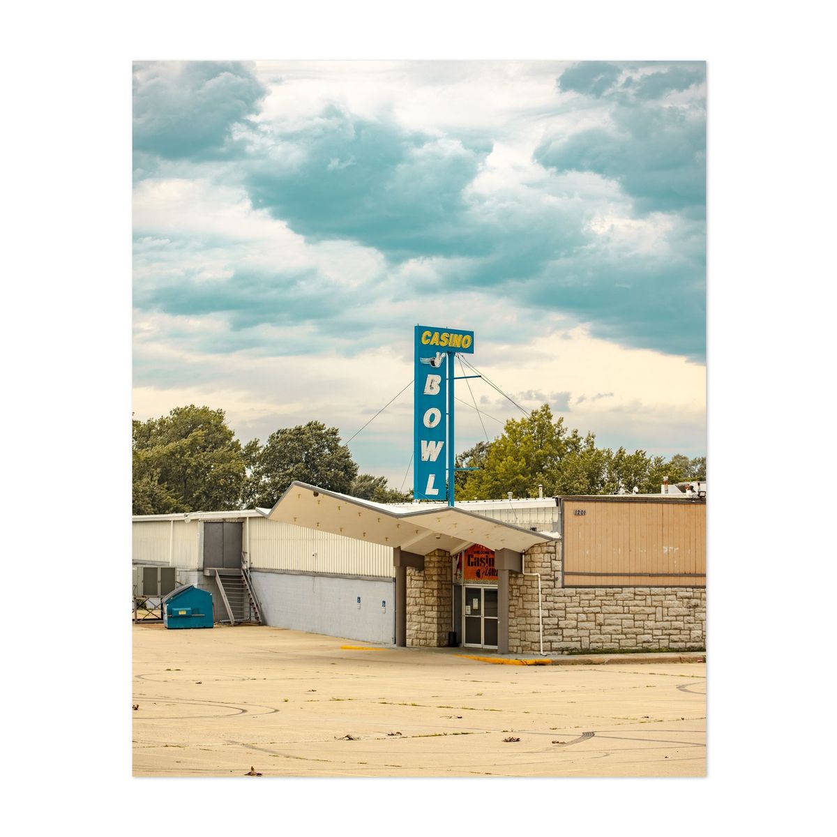 Casino Bowl 01 – image 1 of 2