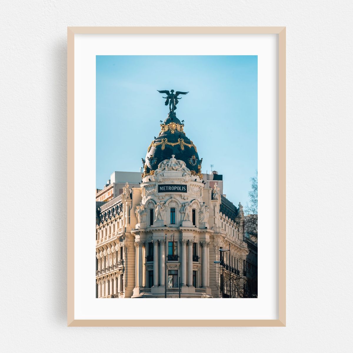 Metropolis – image 1 of 16