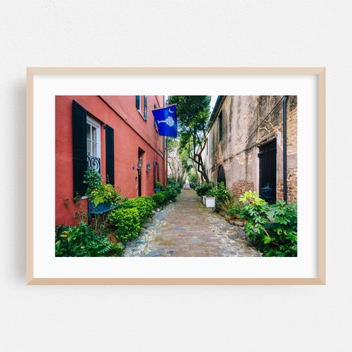 Narrow Charleston