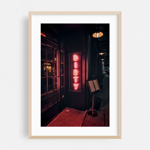 Dirty Neon Sign 01