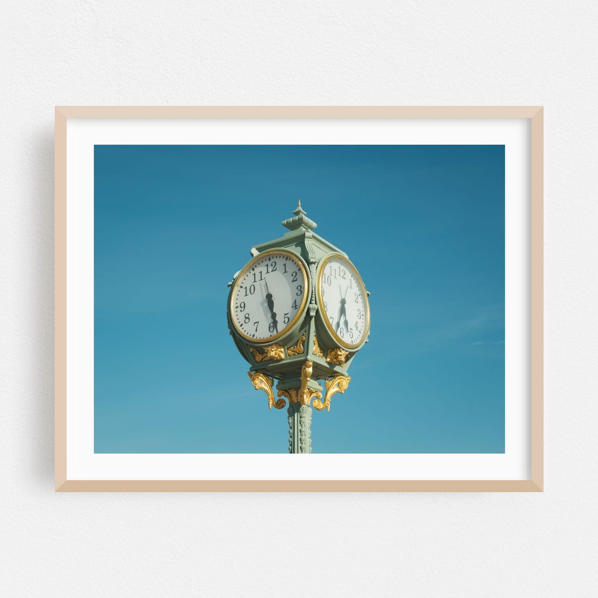 Wise Clock, Riis Park – image 1 of 3