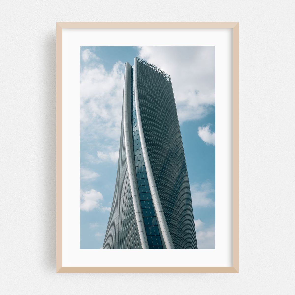 Modern Milano 01 – image 1 of 16