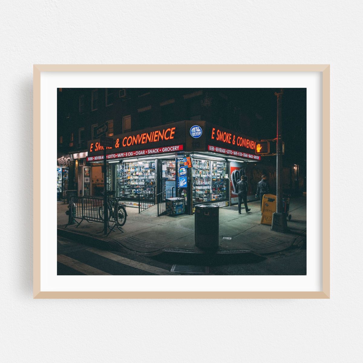 E Smoke & Convenience 01 – image 1 of 3