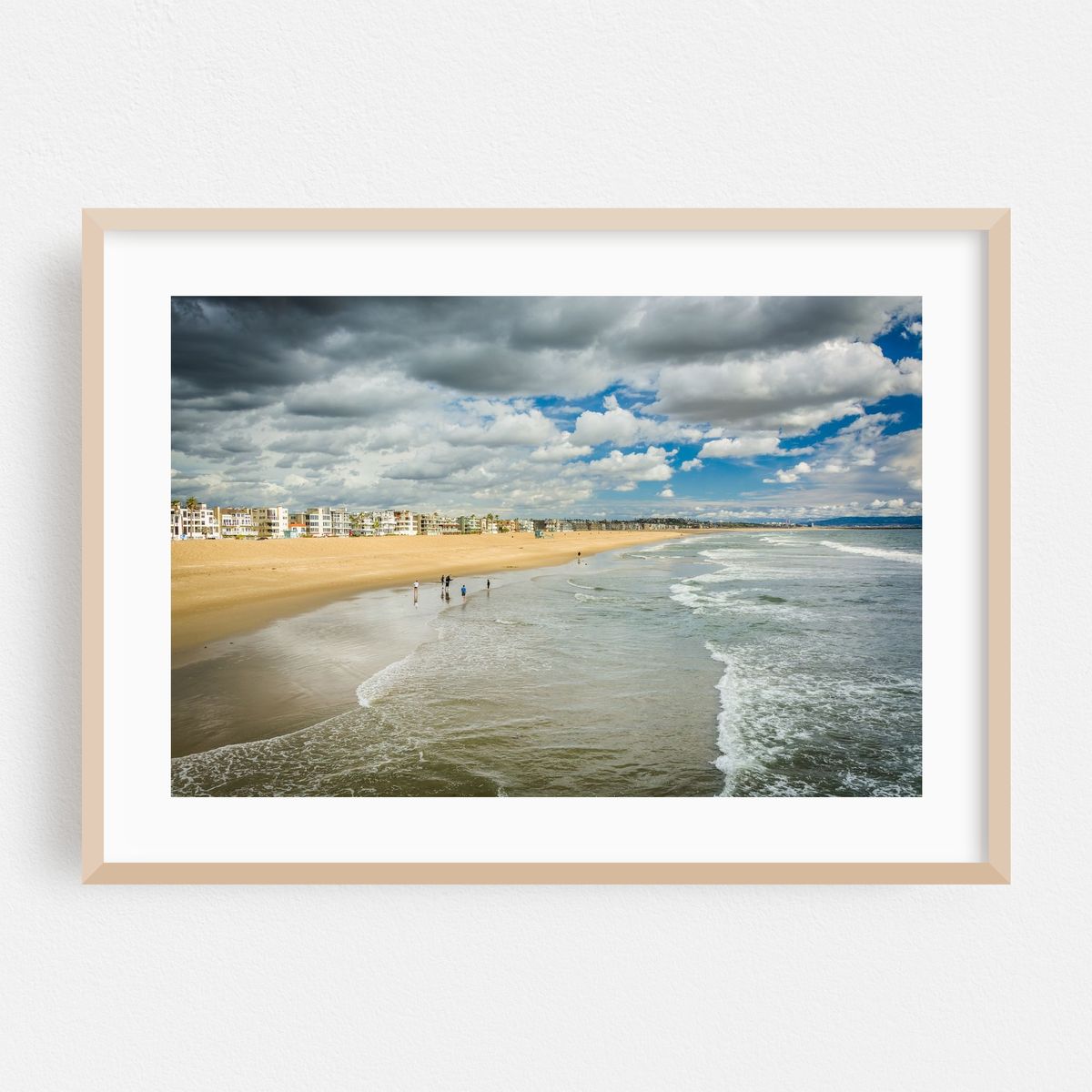 Beachside in Venice – image 1 of 6