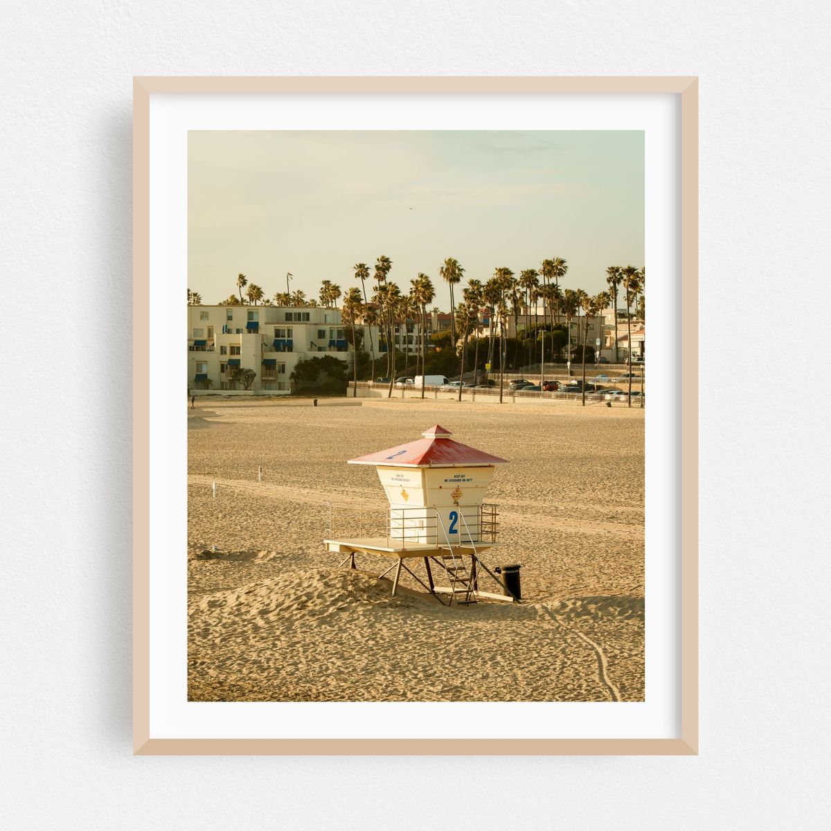 Lifeguard Stand, Huntington Beach 02 – image 1 of 12