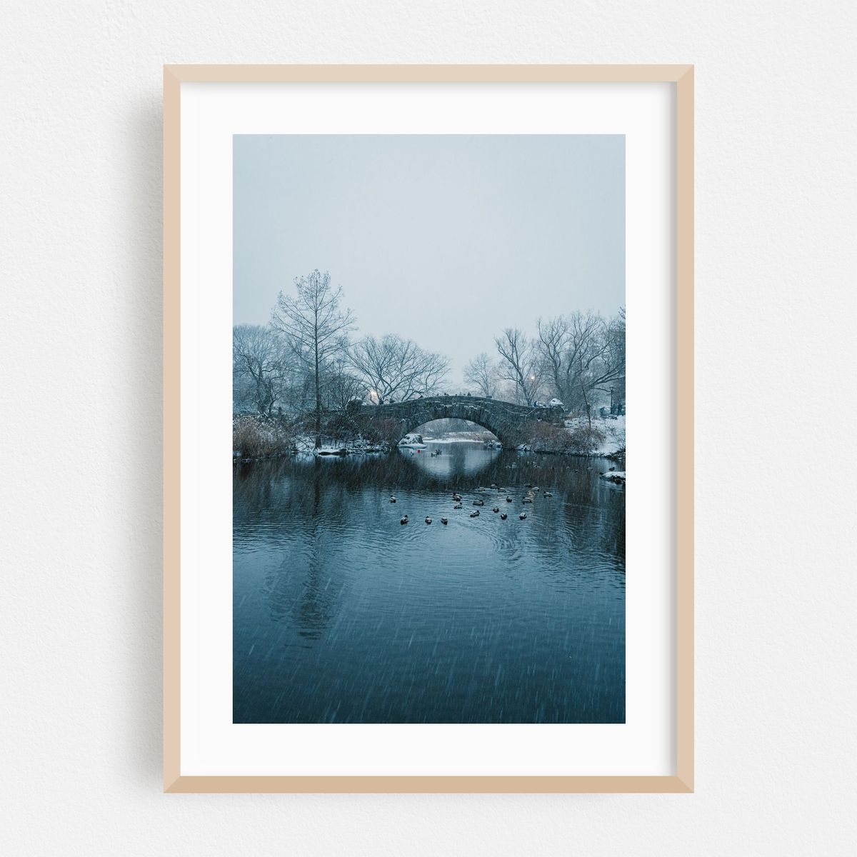 Gapstow Bridge in the Snow – image 1 of 16