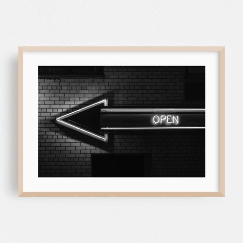 Open! B&W