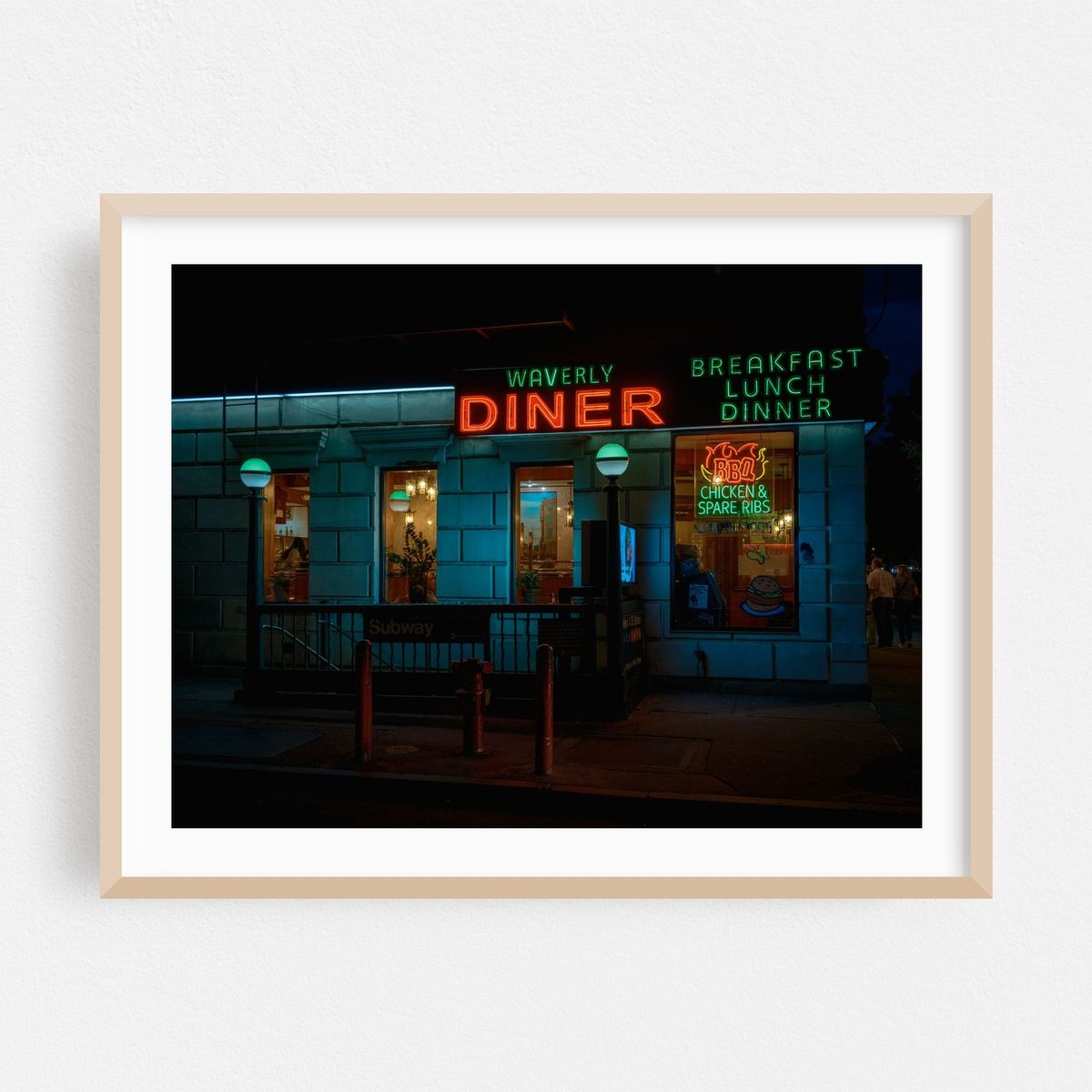 Waverly Diner, West Village – image 1 of 3