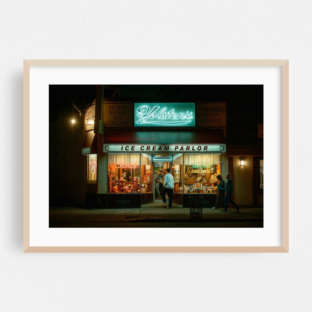 Holsten's, Bloomfield 03 – image 1 of 6