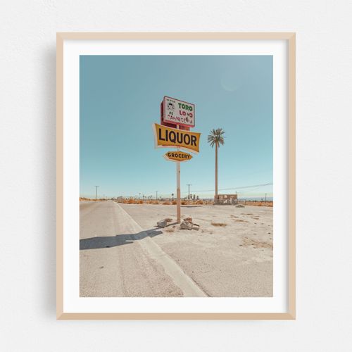 Salton Sea Liquor Sign 01
