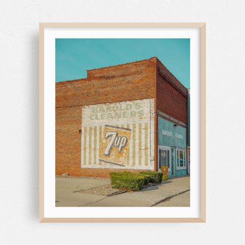 Harold's Cleaners 7-Up Sign