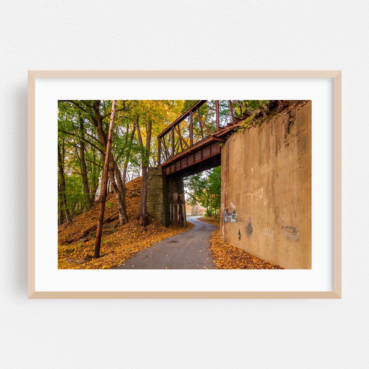 Rail Bridge in Stewartstown – image 1 of 6