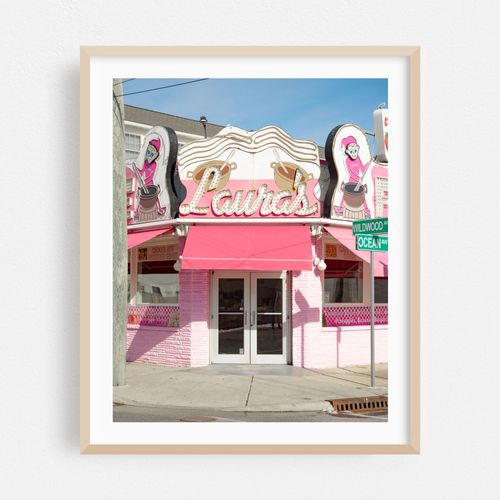 Laura's Fudge in Winter 01