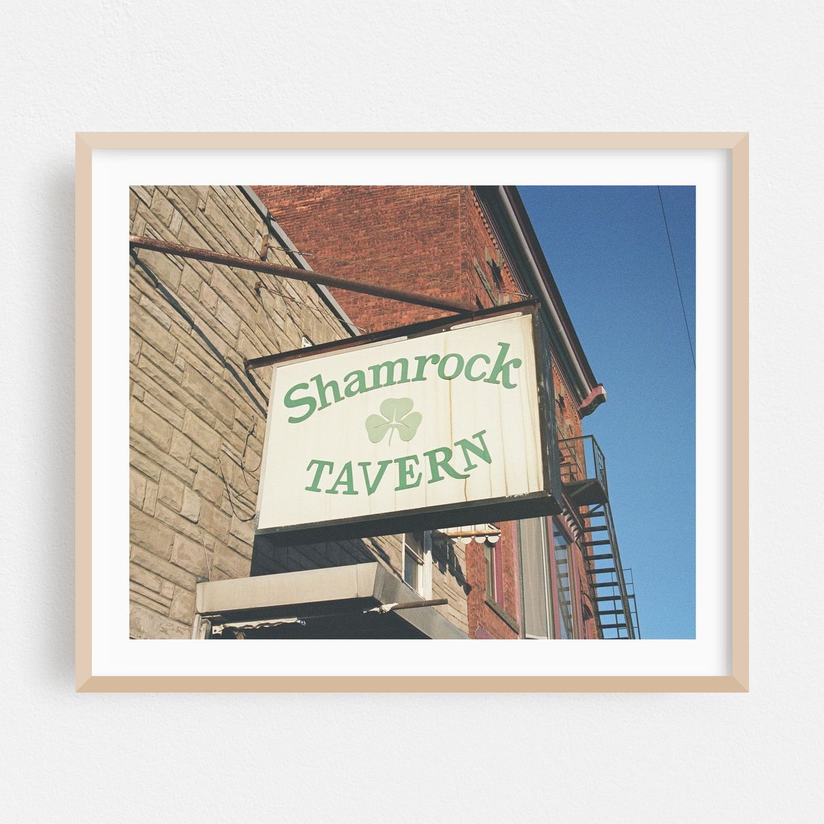 Shamrock Tavern 01 – image 1 of 5