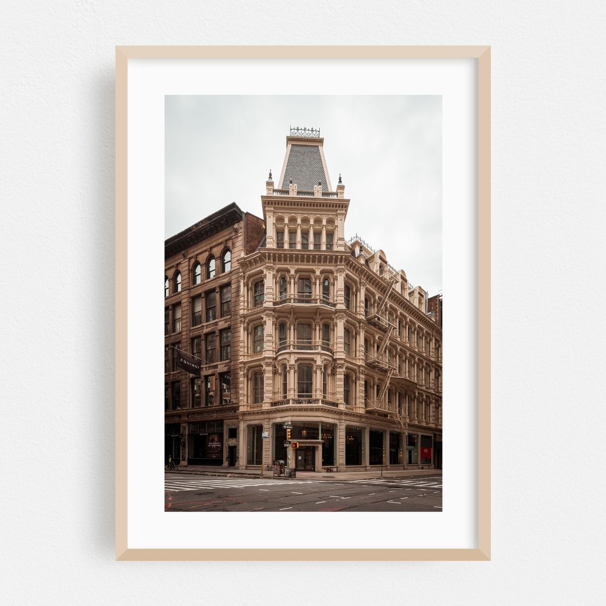Broadway & 20th, Flatiron – image 1 of 16