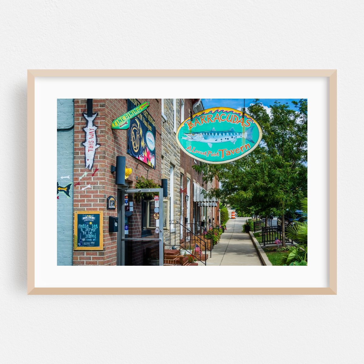 Barracudas Tavern – image 1 of 6