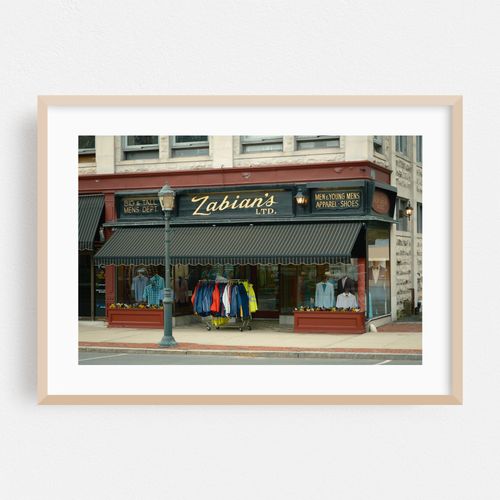 Zabian's Clothing for Men, Lee