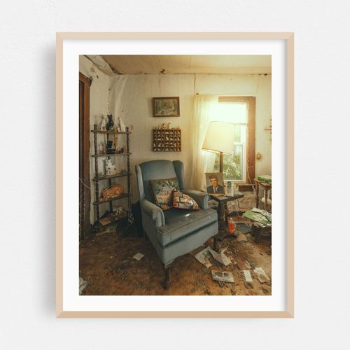 August Evening House 01