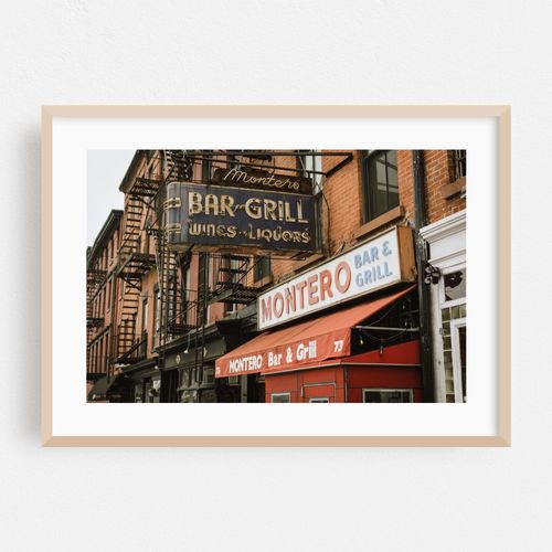 Montero Bar & Grill, Brooklyn Heights