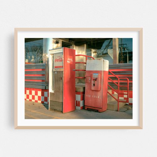 Vintage Vending Machines, Erie 01