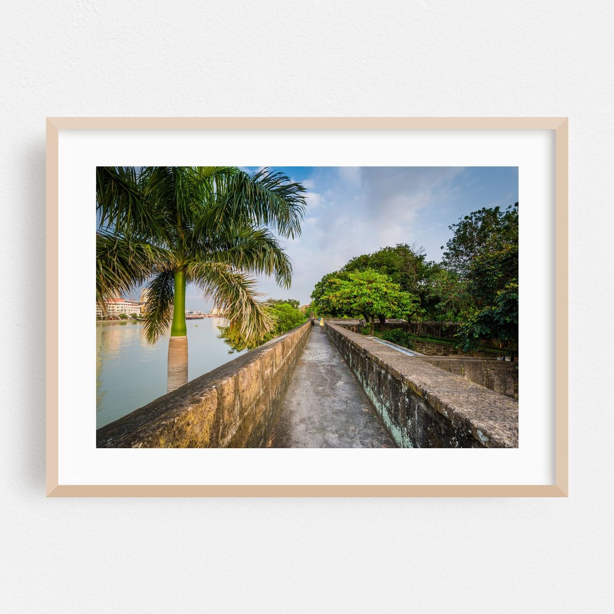 Along the Pasig River – image 1 of 6