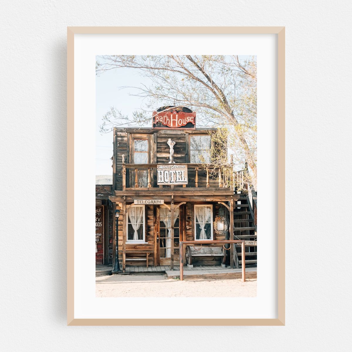 Hotel, Pioneertown – image 1 of 16